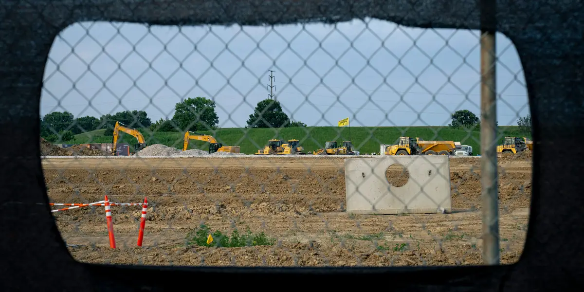 Big Tech Says 'AI Bubble? What AI Bubble?'