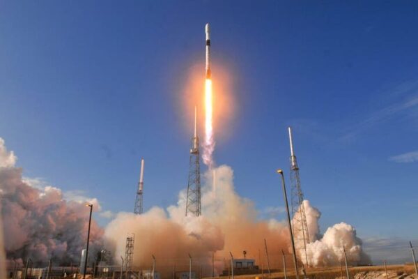 Google Co-Founder Larry Page Once Said He'd Rather Leave His Billions To Elon Musk, Not Charity —'He Wants to Go to Mars...to Back up Humanity'