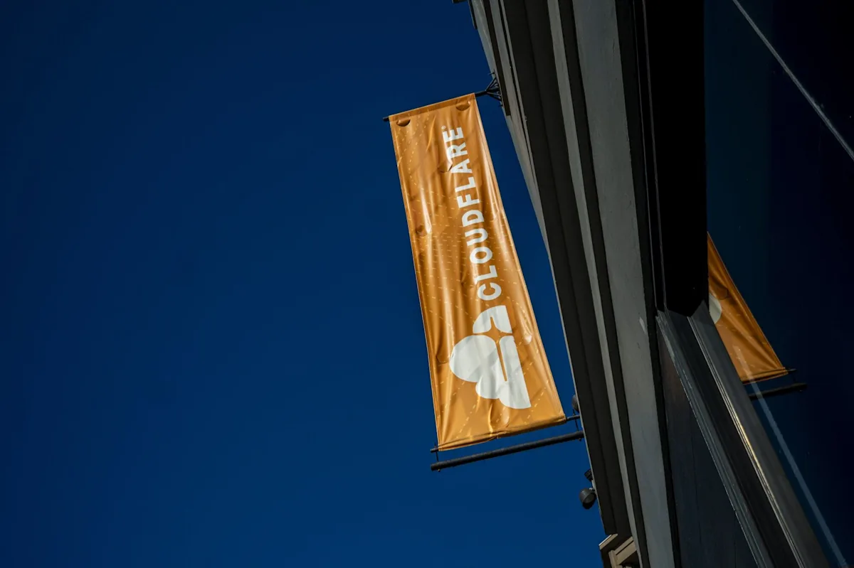Cloudflare Shares Rise to Record After Beating Sales Outlook