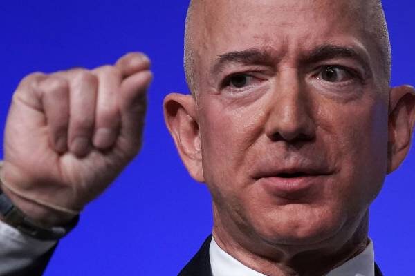 Jeff Bezos siblings’ Amazon stake now worth over $1B — 2 ways to get rich outside of the S&P 500 Jeff Bezos siblings' Amazon stake now worth over $1B — 2 ways to get rich outside of the S&P 500