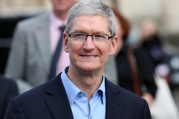 Tim Cook Praises China's 'Jaw Dropping' Output, Says Country's Developers 'Hugely Important' To Apple (CORRECTED)