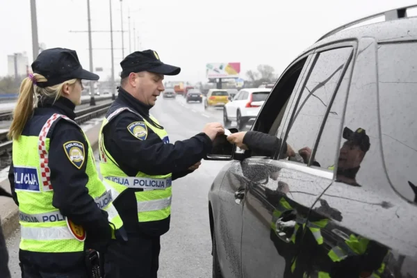 Capacity crunch hits freight forwarders. Where to find compliant carriers?