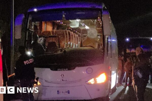 Driver dies after Italian basketball fans' bus attacked with stones