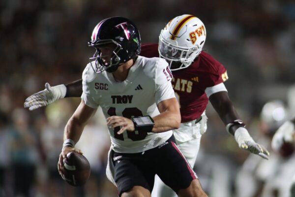 Troy defeats Texas State in heartbreaking fashion on homecoming night – The University Star