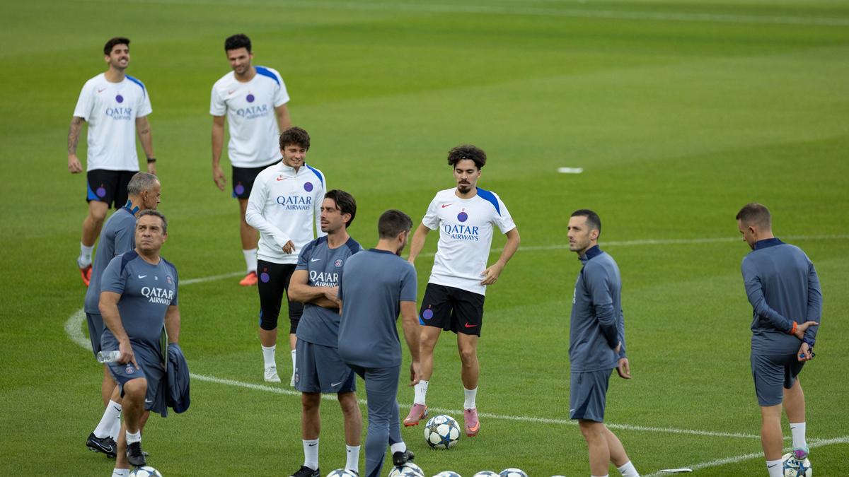 Barcelona vs PSG LIVE streaming info: When, where to watch UEFA Champions League 2025-26 match? Predicted XI