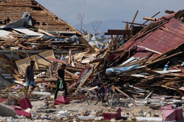 Hurricane Melissa's death toll climbs to 44, storm churns north