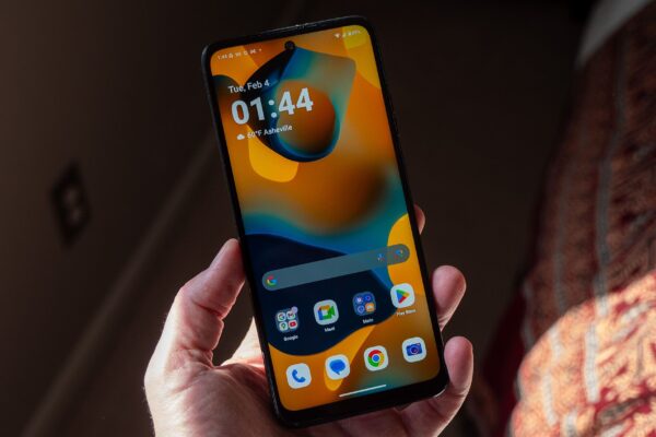 Google Fi is selling the 2025 Moto G for only $50. Should you buy it?