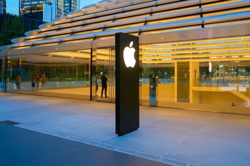 App Store Revenue Jumps 10%, ICE Tracking Apps Purged, Federal Lawsuit And More: This Week In Appleverse - Alphabet (NASDAQ:GOOG), Apple (NASDAQ:AAPL)