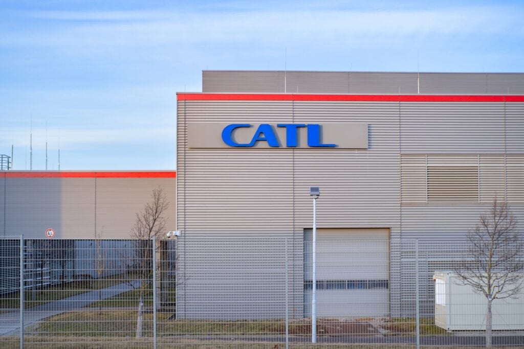 Tesla Battery Maker CATL, Rival BYD Dominate Global EV Battery Market As Sector Records Nearly 35% Growth From January To August - BYD (OTC:BYDDY)