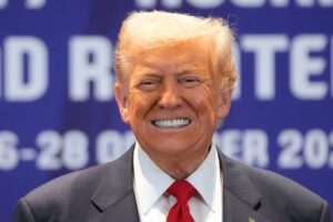 Asim Munir, Shehbaz Sharif ‘great people’: Trump vows to end Pakistan-Afghanistan conflict Asim Munir, Shehbaz Sharif 'great people': Trump vows to end Pakistan-Afghanistan conflict