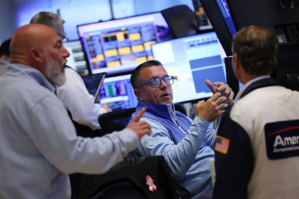Wall Street back to gains as focus turns from souring U.S.-China relations to corporate earnings