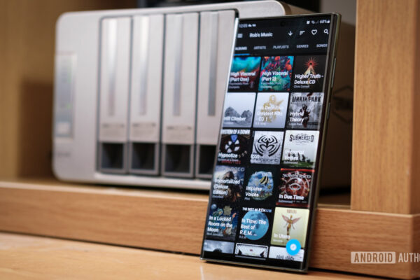 Finamp music player app by NAS