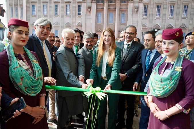 PIA resumes flight operations to UK after five-year hiatus