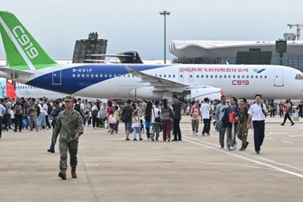 China’s Gulf aviation ambitions - AL-Monitor: The Middle Eastʼs leading independent news source since 2012