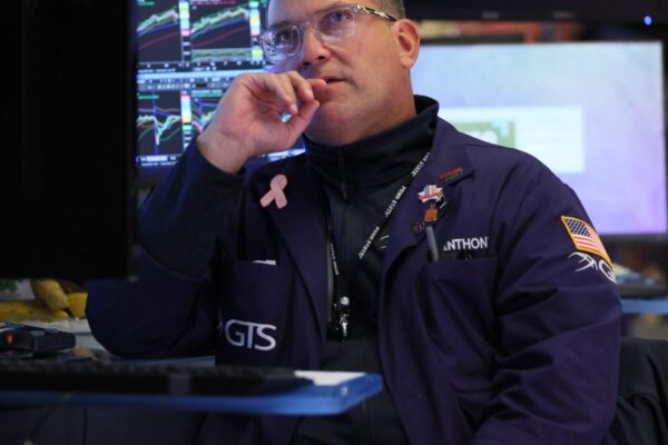 The S&P 500 is close to market peak based on how many 'bear market signposts' it's hitting, BofA says: a whopping 60%