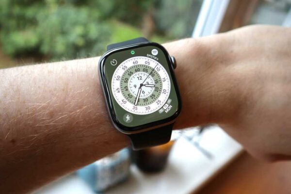 The Exactograph watch face on the Apple Watch Series 11