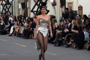 Fourth ‘Vogue World’ Reimagines Hollywood’s Lost Magic Fourth ‘Vogue World’ Reimagines Hollywood’s Lost Magic