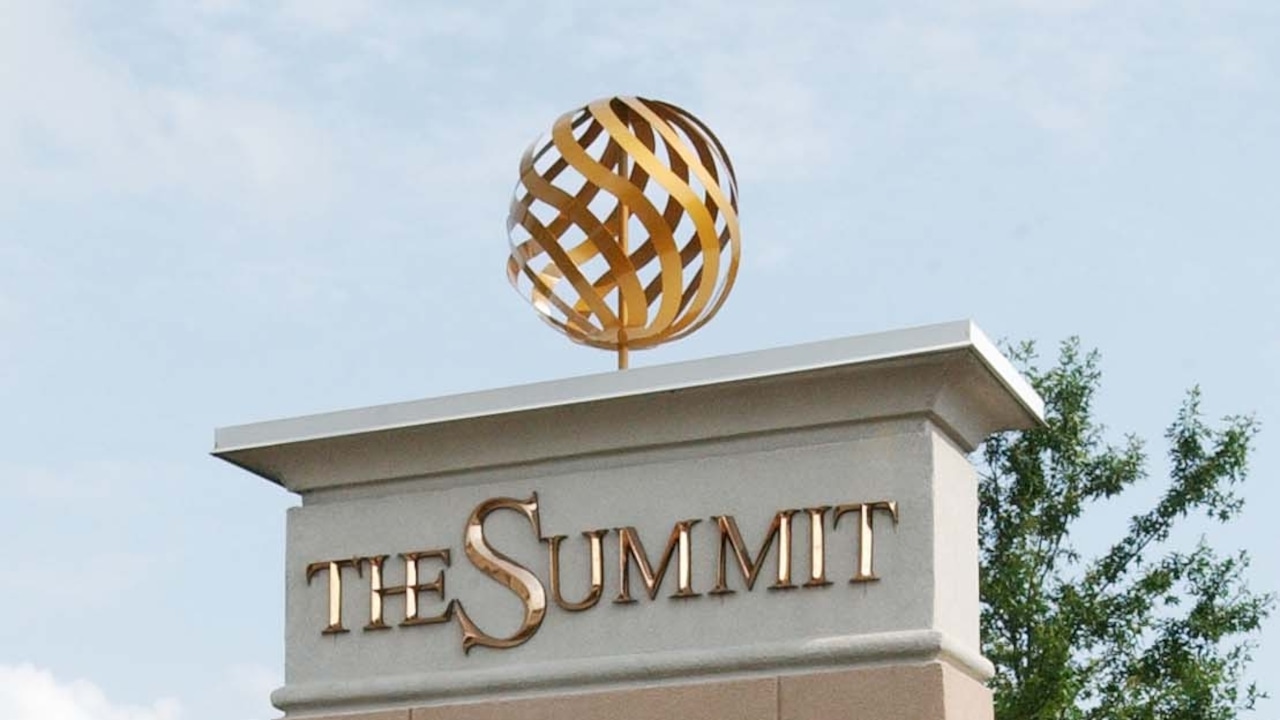 New fashion, decor retailer coming next week to The Summit