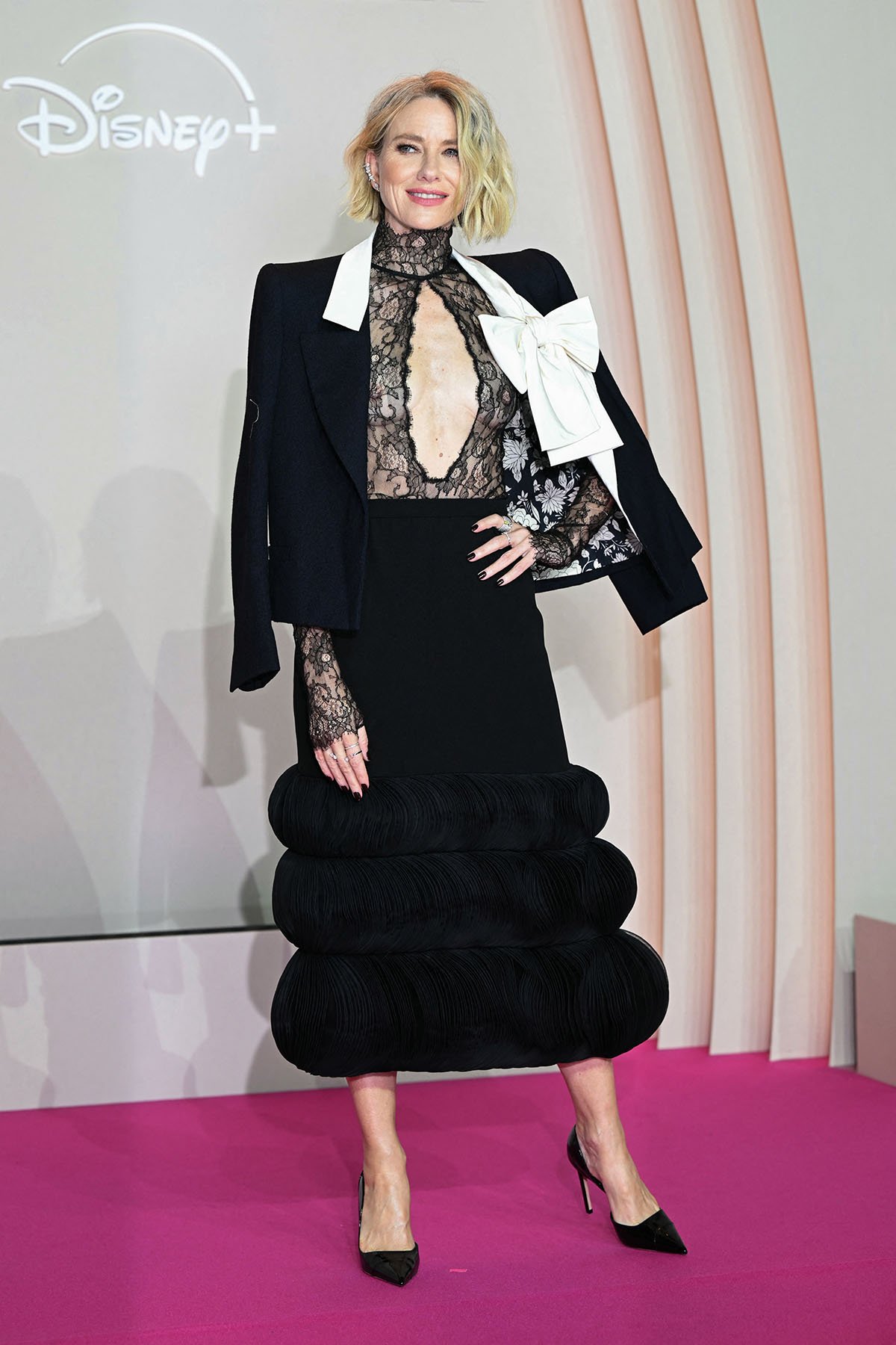 Naomi Watts, Valentino Haute Couture, All’s Fair Paris premiere, Valentino bow jacket, Valentino lace look, Naomi Watts, All’s Fair Paris premiere, Kim Kardashian All’s Fair Paris premiere,