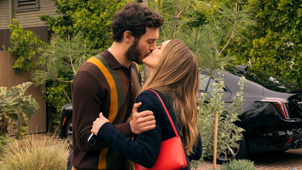 Nobody Wants This. (L to R) Adam Brody as Noah, Kristen Bell as Joanne in episode 207 of Nobody Wants This. Cr. Erin Simkin/Netflix © 2025