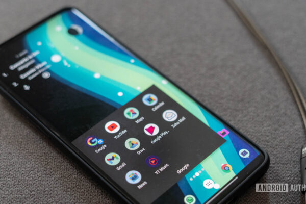 Nova Launcher with dynamic notification badges
