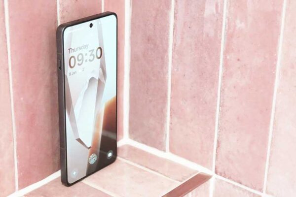 OnePlus 13R review bathroom shelf angled front