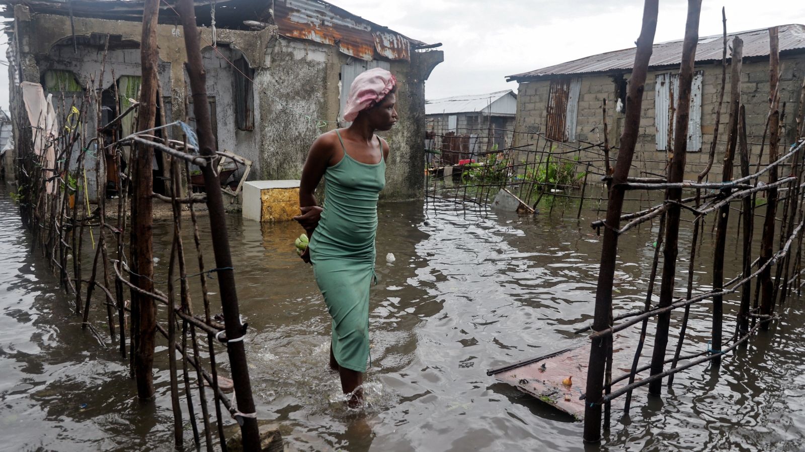 Hurricane Melissa Takes Aim at the Bahamas After Battering Cuba