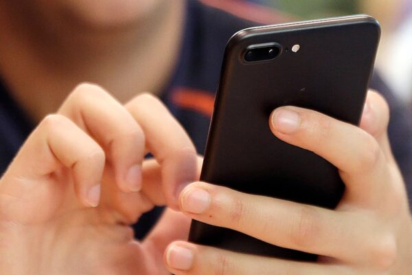 AI fueling rise of fake apps on iPhones, Androids: What to know