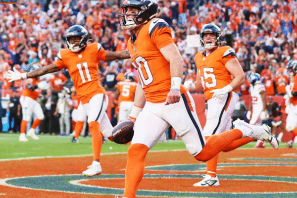 Broncos win in dramatic fashion, and the socials go berserk