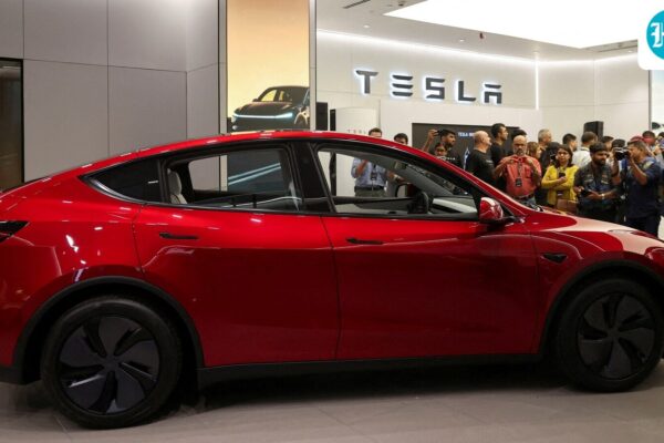 Traffic violations, collisions: Why 2.8 million self-driving Tesla vehicles are under probe