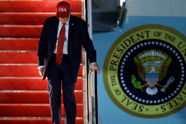Hunting stand with clear view of Trump’s Air Force One arrival point in Palm Beach under FBI lens Hunting stand with clear view of Trump's Air Force One arrival point in Palm Beach under FBI lens