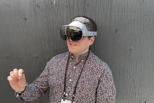 The first Android apps for the Samsung Galaxy XR headset are already showing up