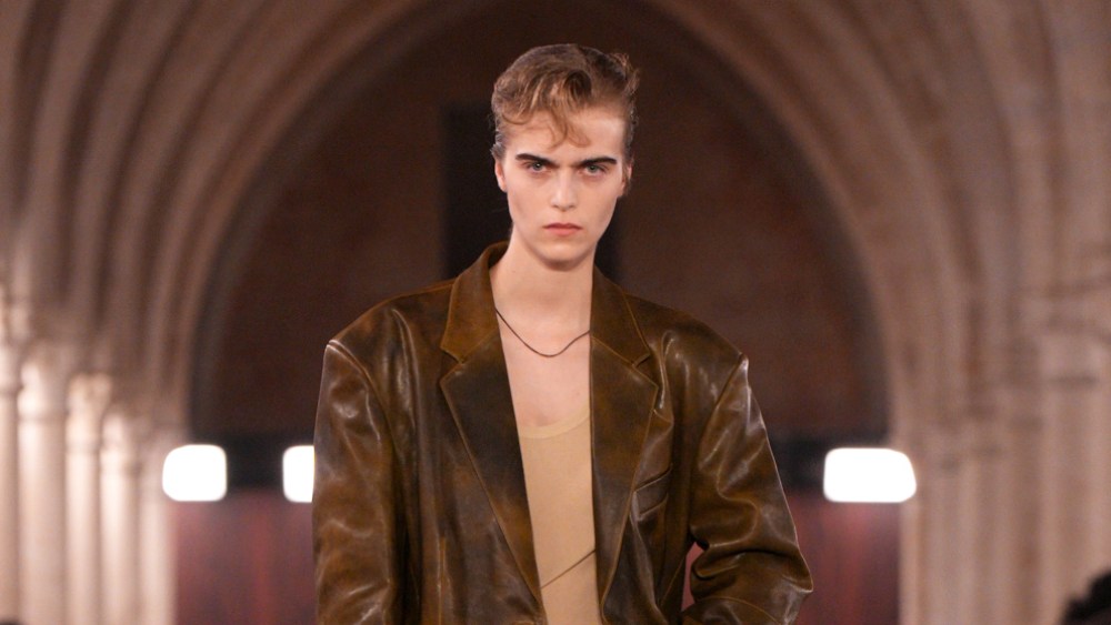 Acne Studios Spring 2026 Ready-to-Wear Runway, Fashion Show & Collection Review [PHOTOS]