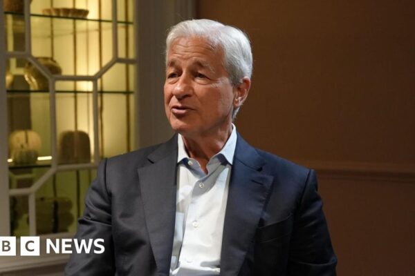 JP Morgan boss Jamie Dimon sounds warning on US stock market fall