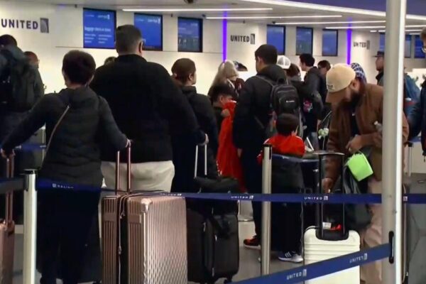 The 2025 holiday season could break travel records again. Here’s when to book your plans. The 2025 holiday season could break travel records again. Here's when to book your plans.