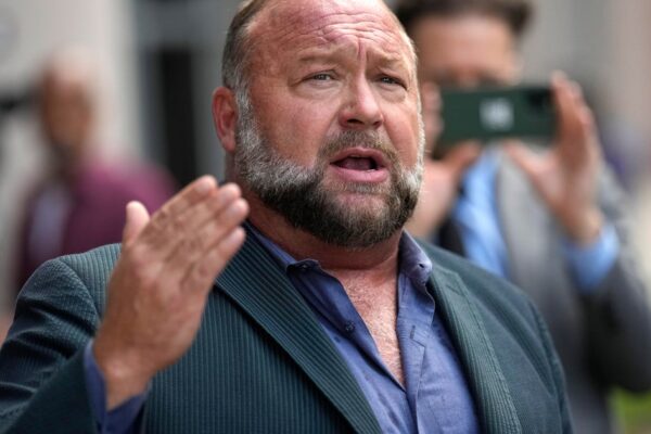 Alex Jones asks Supreme Court to halt $1.5 billion judgment in Sandy Hook defamation case