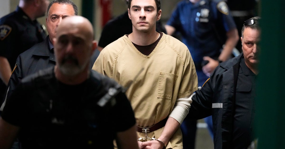 Luigi Mangione's lawyers seek dismissal of federal charges in UnitedHealthcare CEO assassination