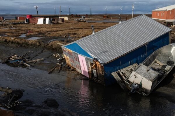 Man floats away inside his home during Alaska's storms: "I was inches away from death"