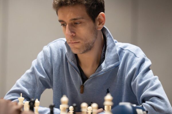 Daniel Naroditsky, American chess grandmaster, dies at 29 Daniel Naroditsky, American chess grandmaster, dies at 29