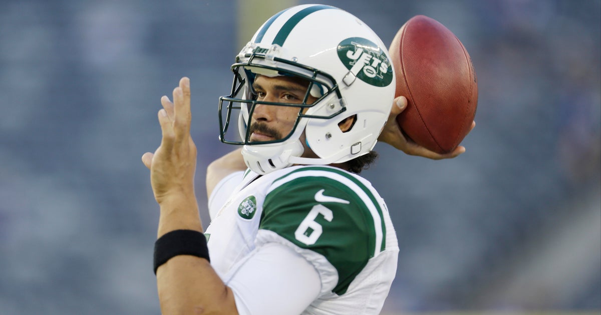 Former NFL quarterback Mark Sanchez injured, hospitalized in Indianapolis, agent says