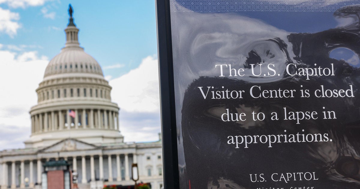 Pain for federal workers as government shutdown continues