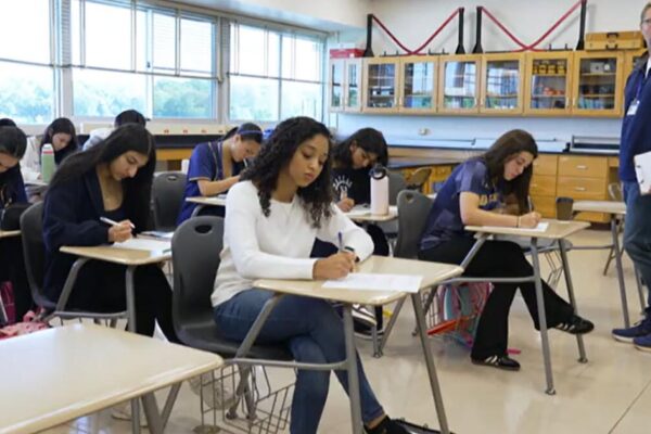 Banning cellphones in schools: Are the kids alright?