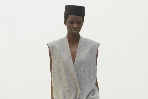 Christian Wijnants Spring 2026 Ready-to-Wear Runway, Fashion Show & Collection Review [PHOTOS]