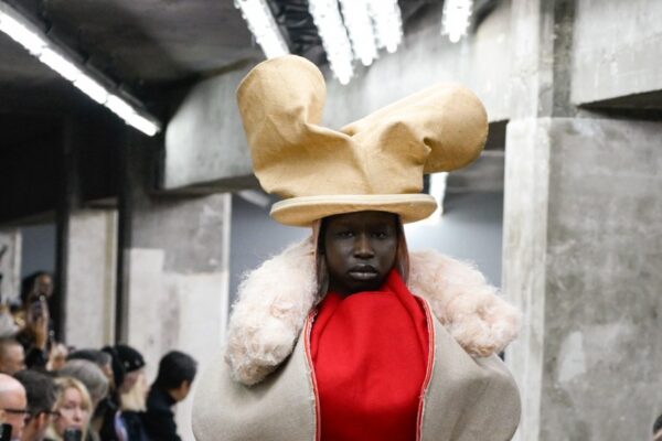Comme des Garçons Spring 2026 Ready to Wear Runway, Fashion Show & Collection Review
