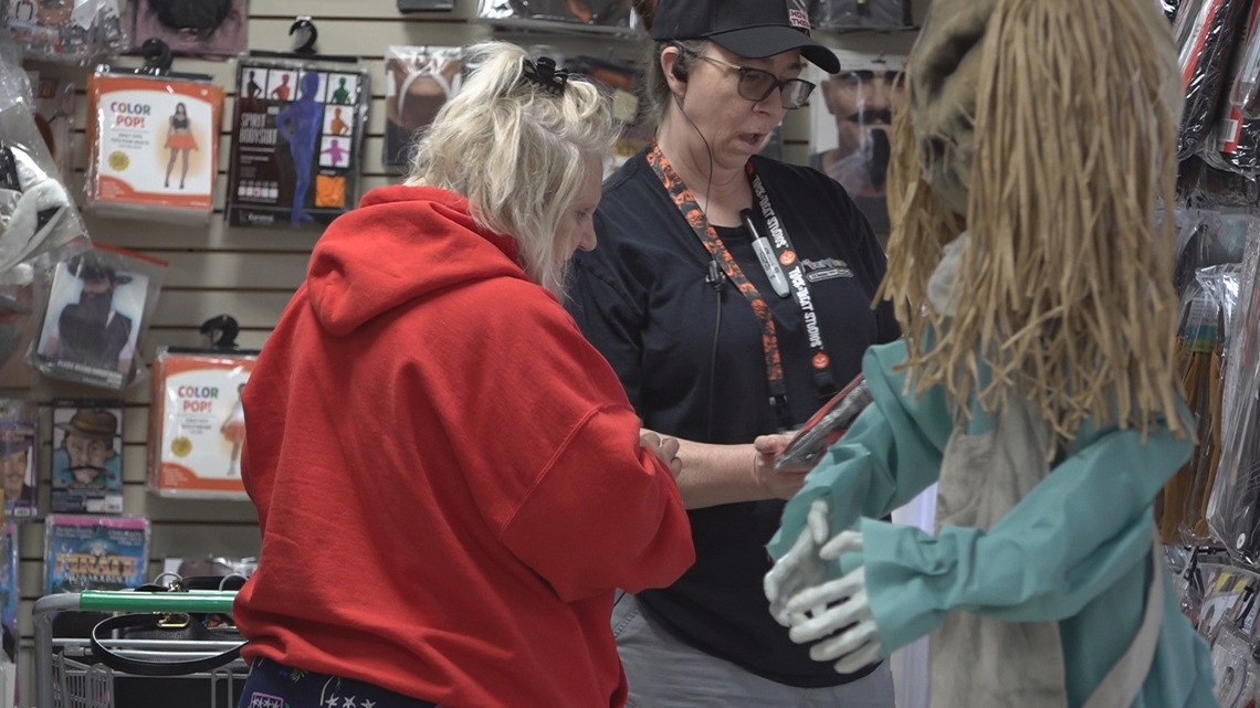 'It has impacted us' | Local Halloween shops say federal government shutdown is scaring away spenders