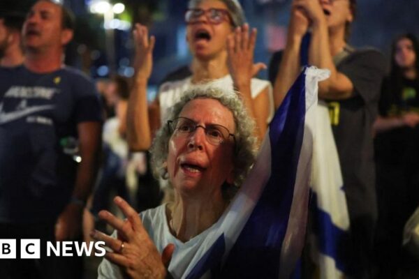 Israelis praise Trump at rally ahead of hostage release by Hamas in Gaza