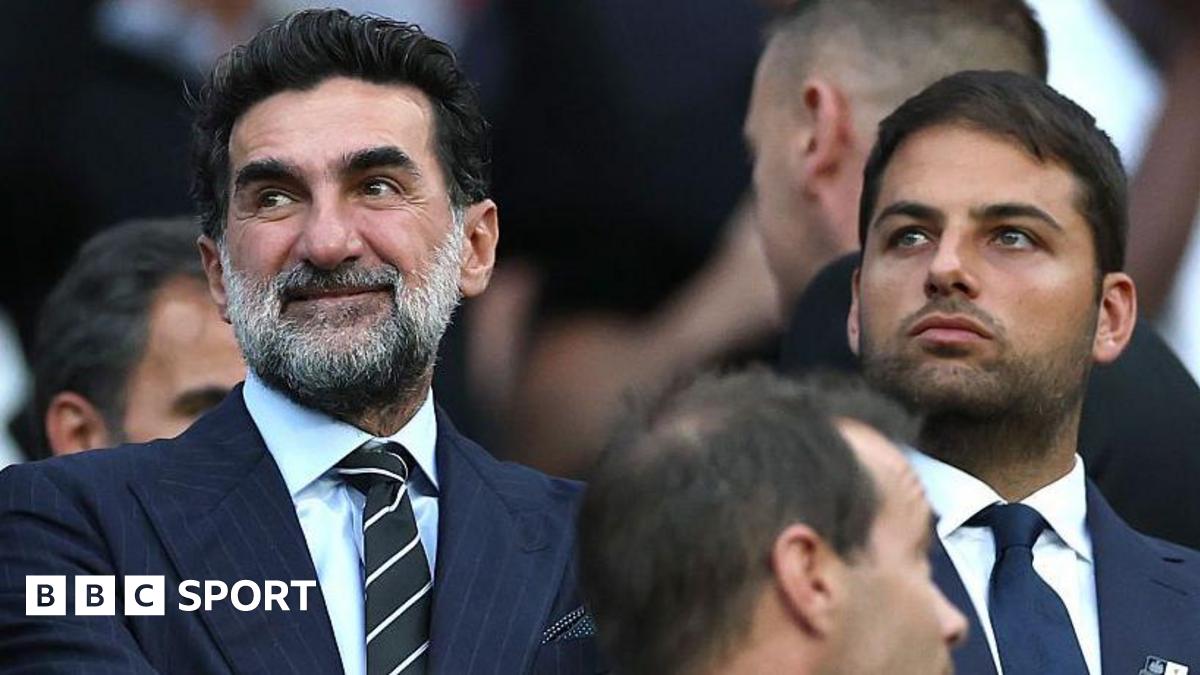 Newcastle United chairman Yasir Al-Rumayyan and owner Jamie Reuben watch on during the game against Liverpool at St James' Park on 25 August, 2025