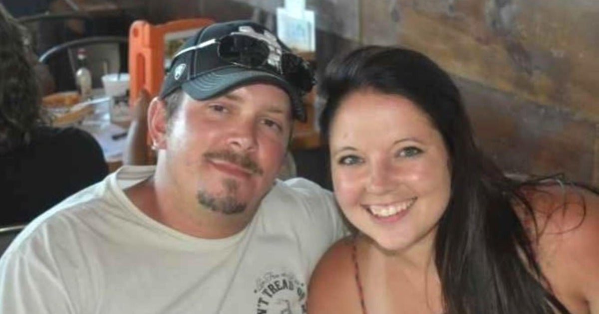 Police say an Indiana man's death was no accident; His wife fights to prove she's no murderer.