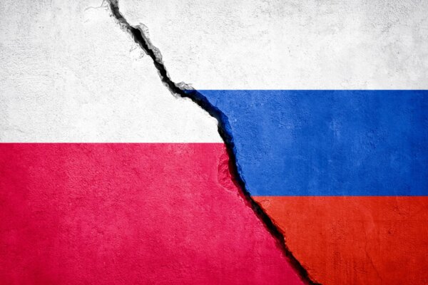 Polish officials reportedly doubt Putin would risk flying to Budapest over their territory