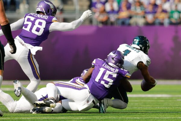 Best Betting Apps and Promos for Thursday Night Football, Chargers vs Vikings